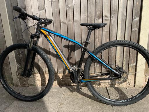  — SPECIALIZED Rockhopper 29er Mountain Bike VGC