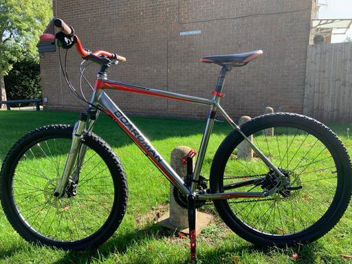  — BOARDMAN Comp 27.5 Hydro Mountain Bike MINT