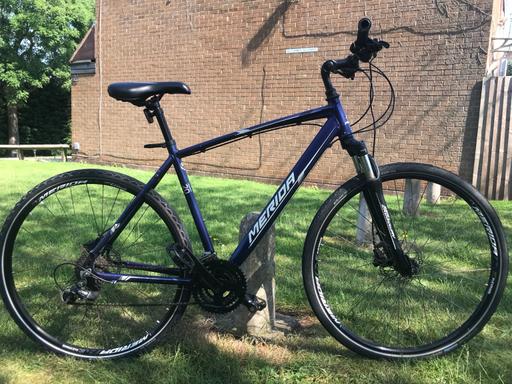 — MERIDA Crossway 20 Hydro hybrid Mountain Bike