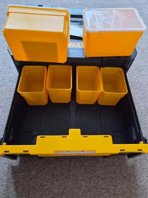  — Dewalt tstak box ,deep drawer
