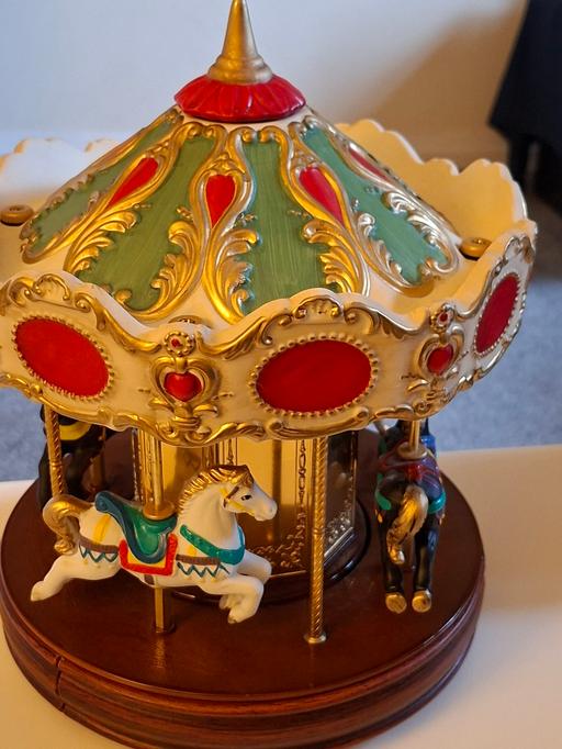  — vintage carousel
