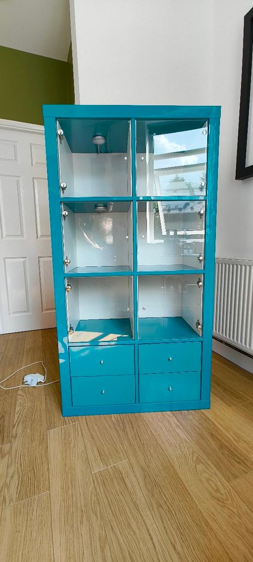  — Kallax 4x2 cube - shelving unit with Lighting