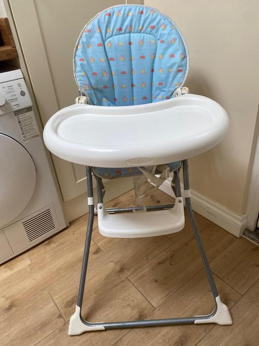  — baby highchair