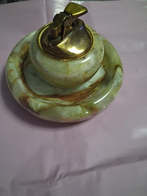  — vintage onxy ashtray & lighter