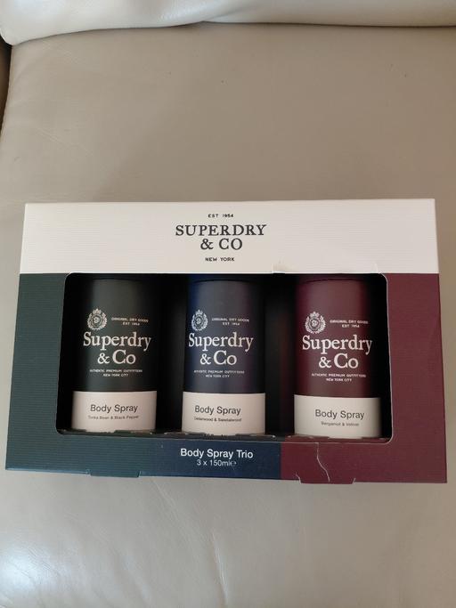  — Men's Superdry Gift Set