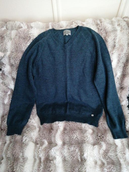  — Jumper size *M*