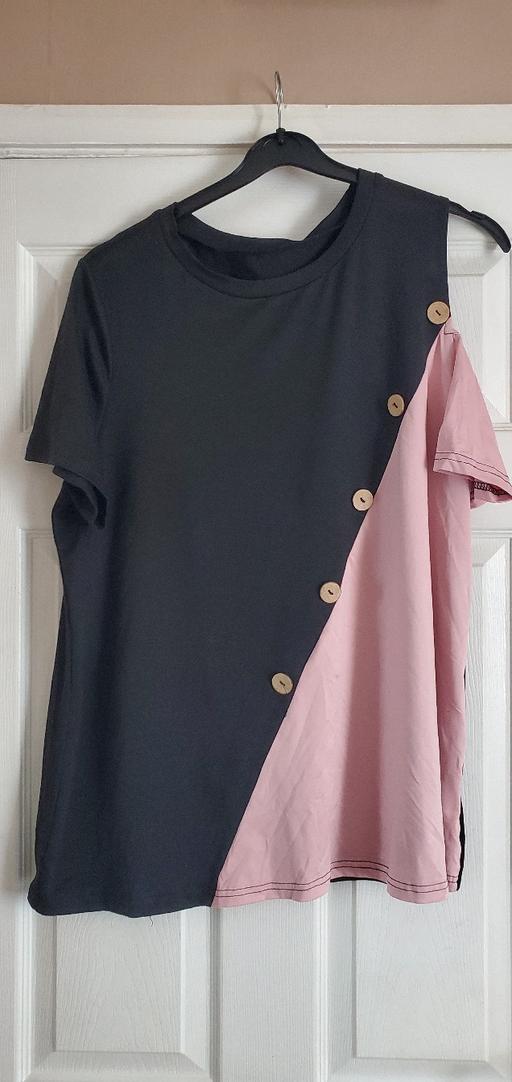  — ladies top