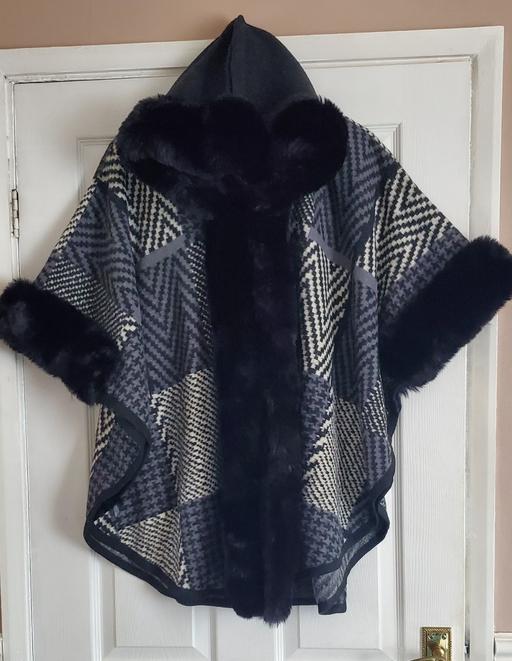  — BN ladies shawl coat