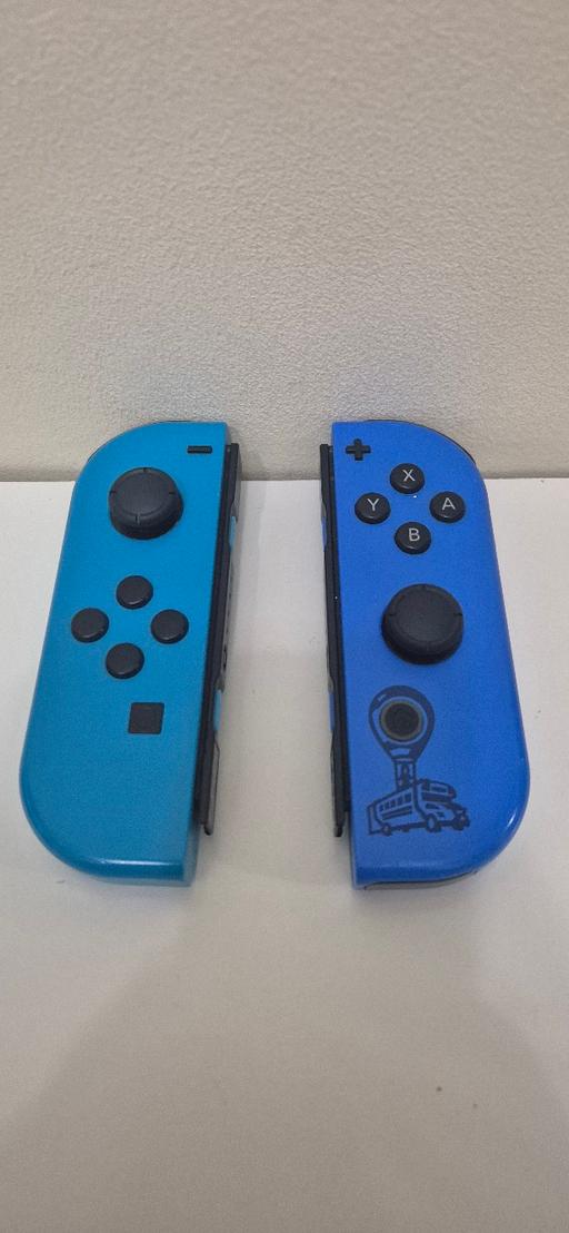  — Nintendo Switch Joycons