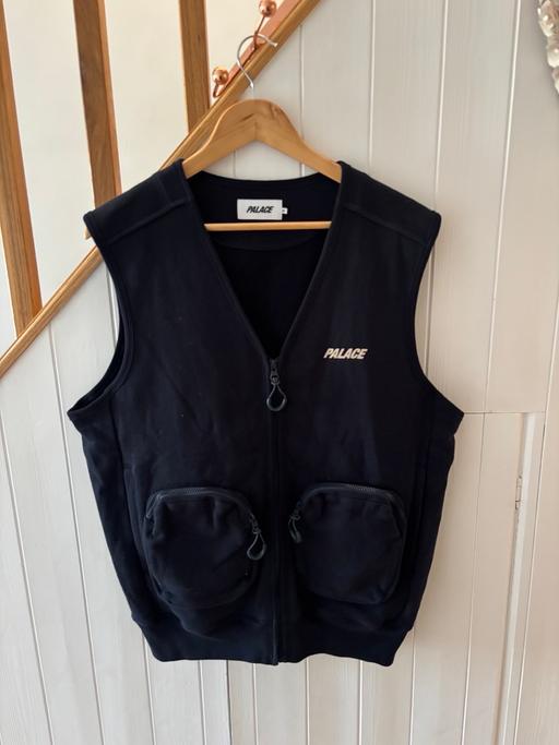  — Palace black Gilet size M