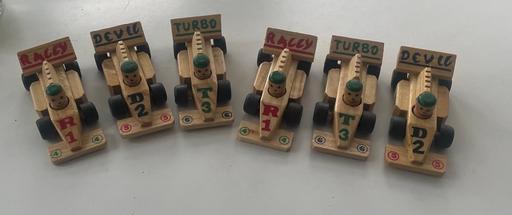  — 6 wooden cars
