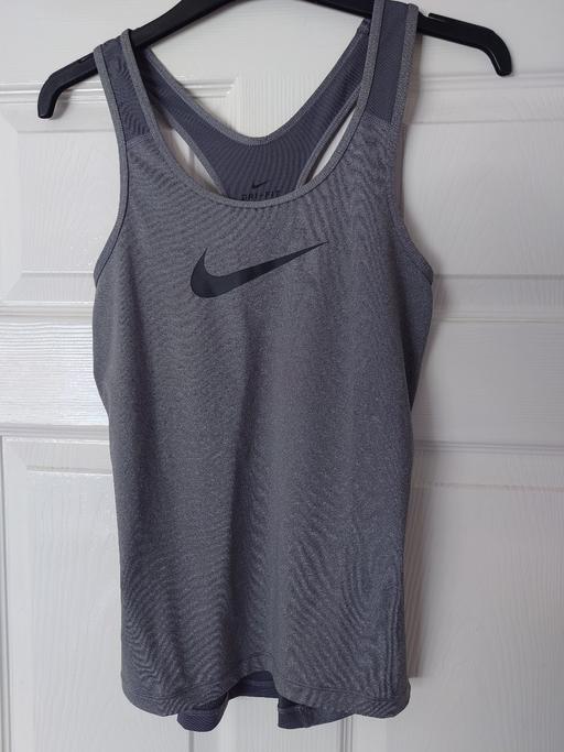  — Women's Nike gym vest size XS