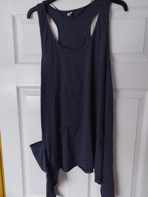  — Women's dark grey top size 12