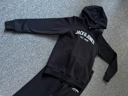  — Boys Jack & Jones tracksuit black age 14