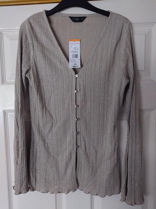  — Women's sparkle button up top size 10
