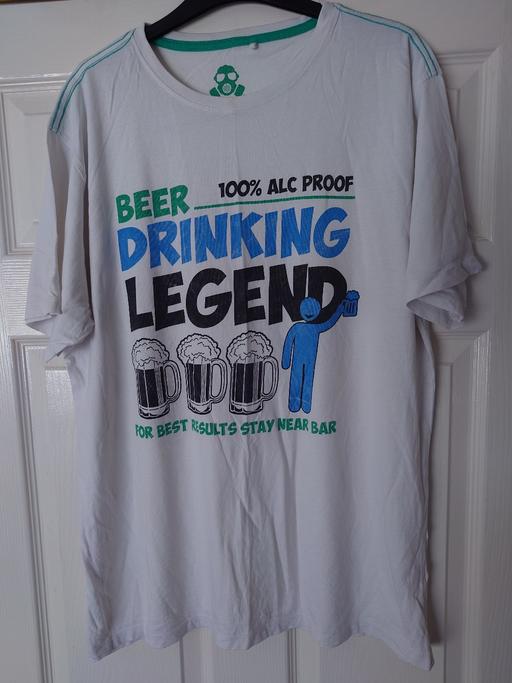  — Mens white drinking top size XXL