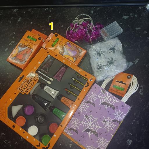  — halloween lot. joblot 1. new