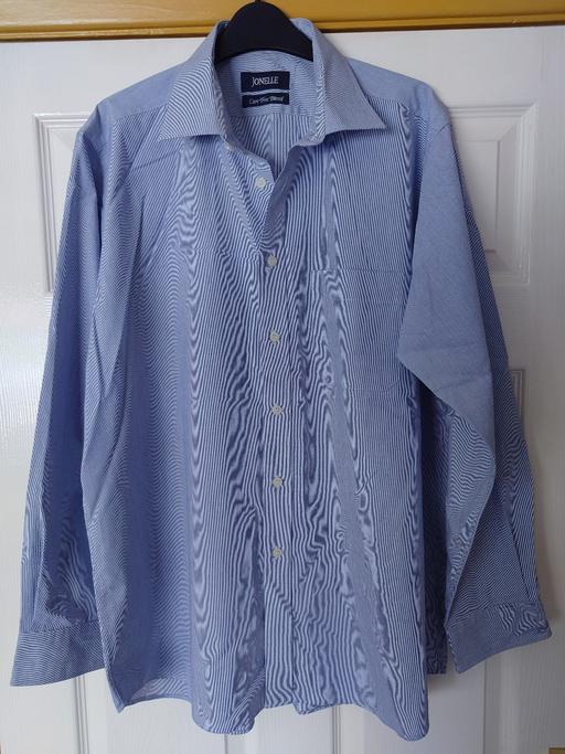  — Mens navy/white shirt size 16½"