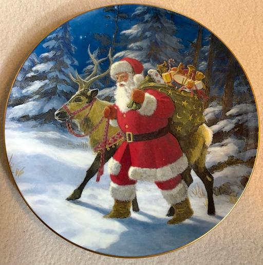  — Christmas Collectors Plate