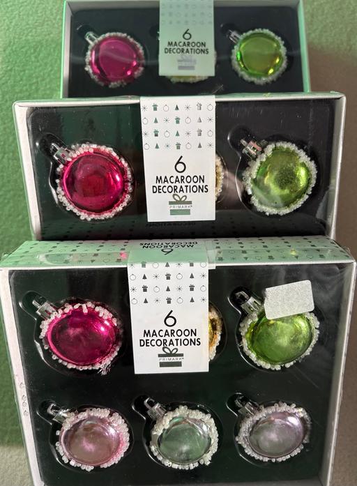  — Christmas Macaron Baubles