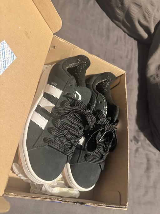  — Adidas Campus Trainers Black 4.5UK
