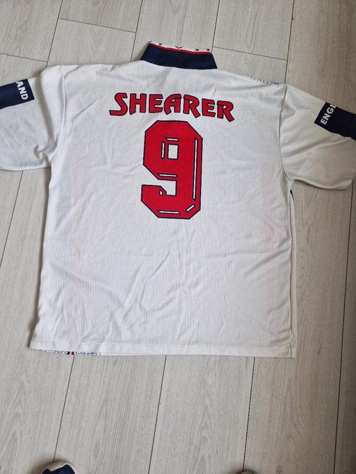  — ENGLAND FOOTBALL SHIRT XL