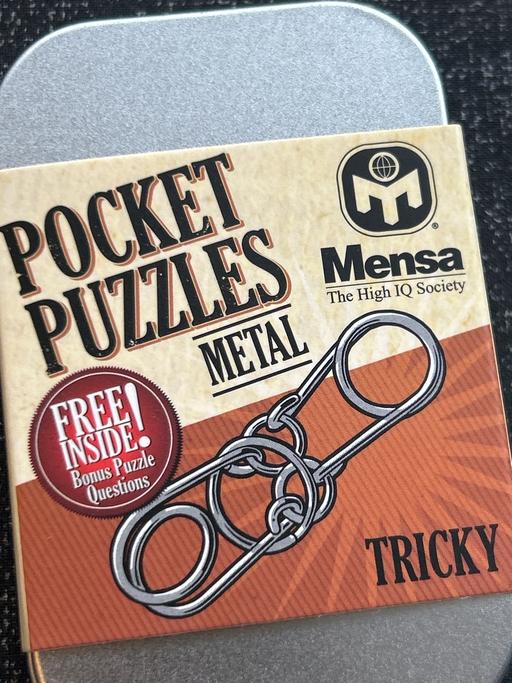 — Pocket puzzle. Mensa. New in tin. Xmas gift.