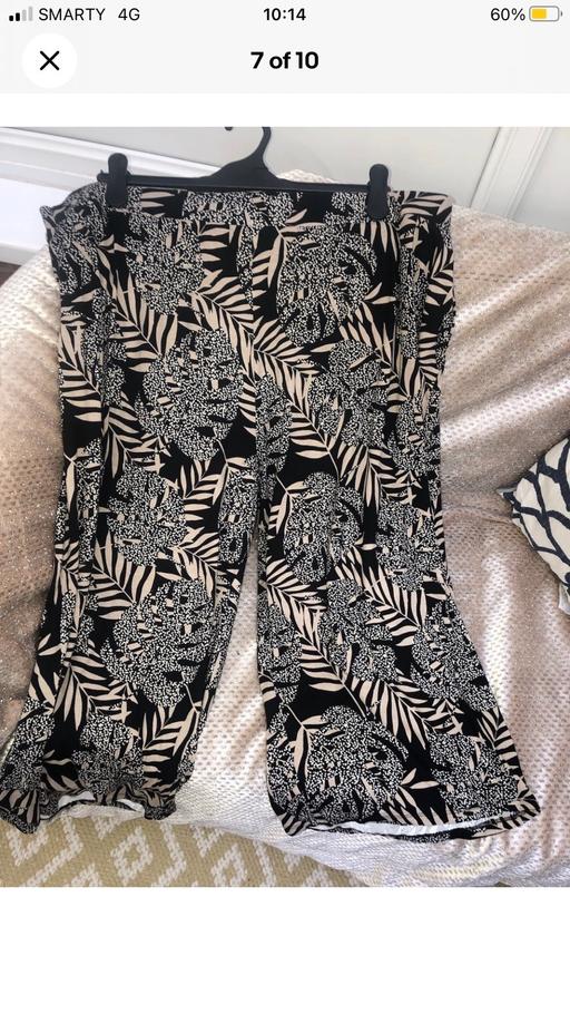  — (Size 26) LADIES CULOTTES