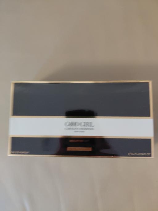  — Carolina Herrera Perfumes