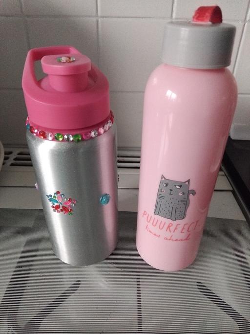  — kids drinks bottles. 50p each