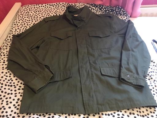  — Men’s Jacket 2XL lots of pockets see pic