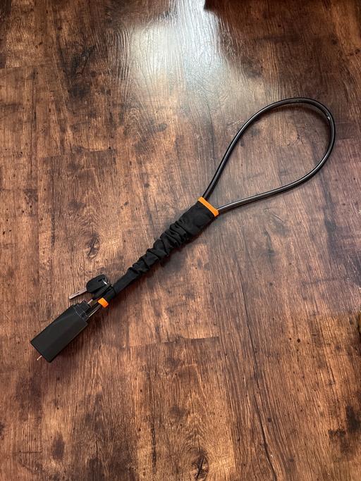  — Steering wheel lock