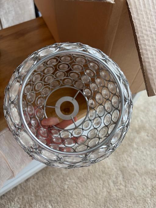  — Light / lamp shade