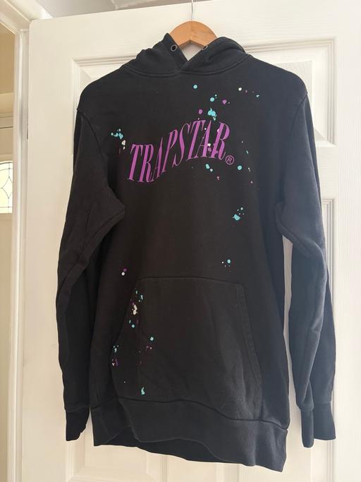  — Men’s trapstar hoodie