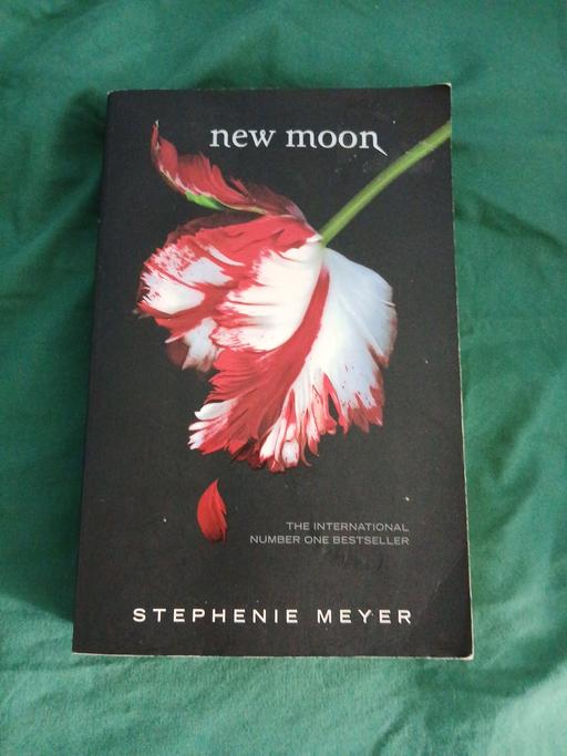  — stephenie meyer new moon