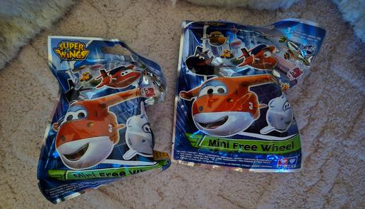  — new 2 x Superwings Mystery Figure Bags