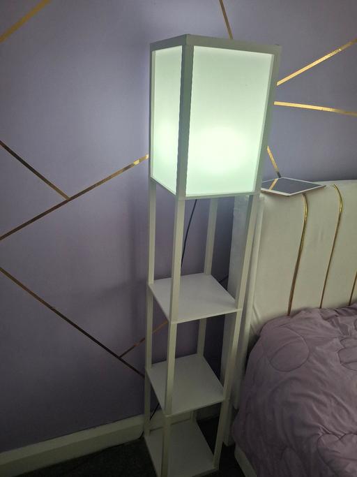  — lamp with shelves