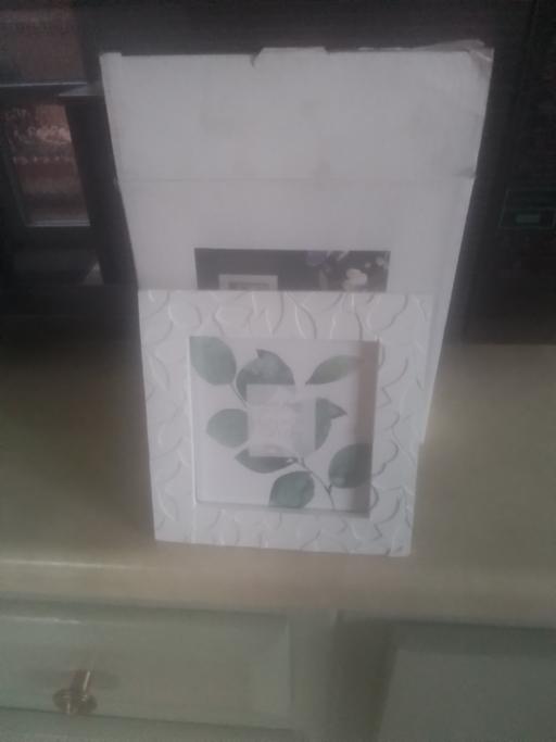  — BRAND NEW IN BOX PICTURE FRAME