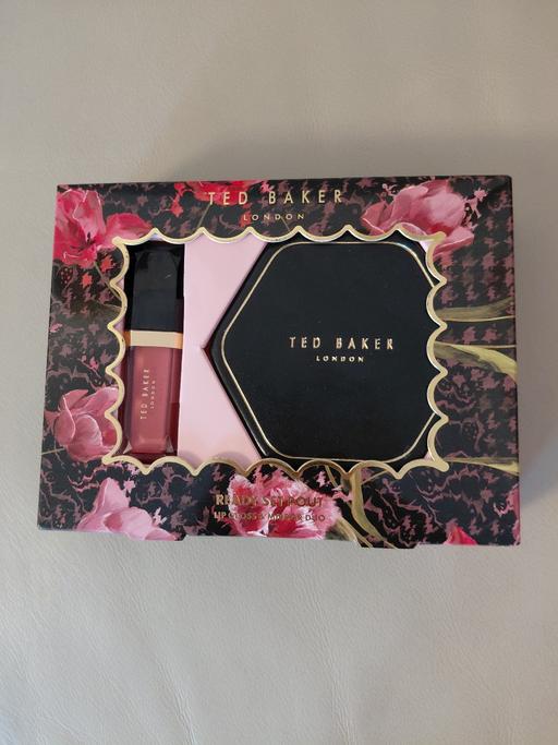 — Ladies Ted Baker