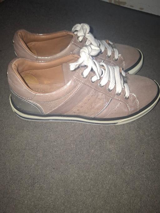  — ladies trainers size 3 and half