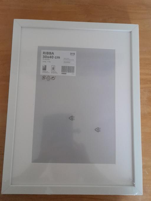  — Ikea picture frame