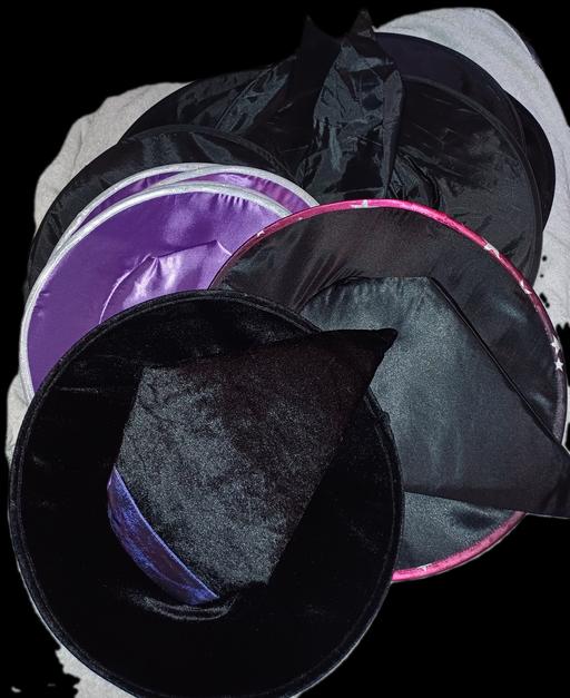  — Kids various witch's hats. 2 for £1 New