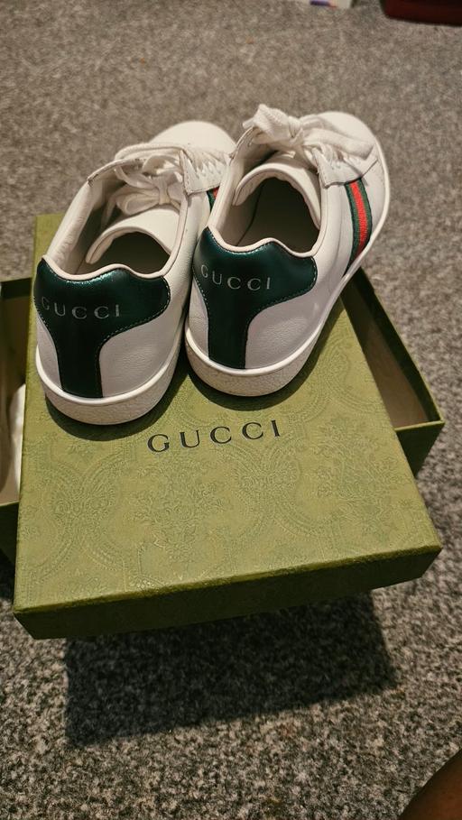  — Gucci Kids Ace Trainers