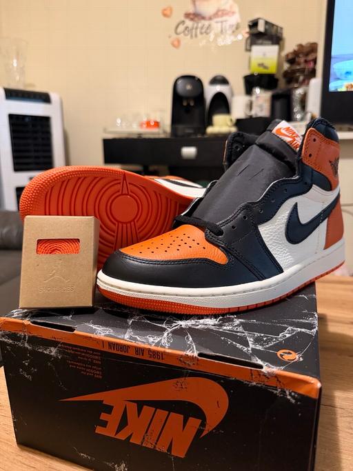  — Jordan1 high shattered backboard