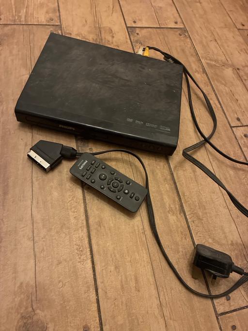  — Philips DVD player with remote