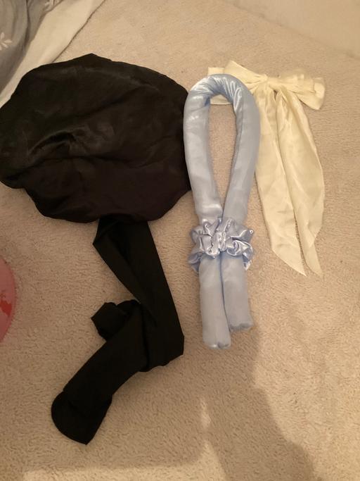  — hair bundle