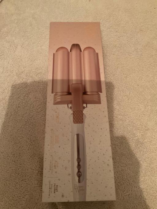  — Beauty Works jumbo waver