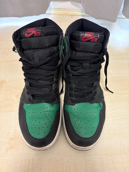  — Nike Air Jordan 1 High Top Trainers