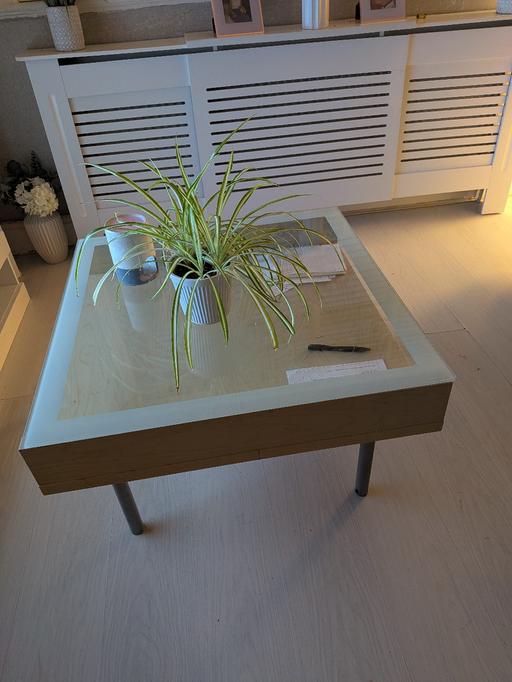  — coffee table