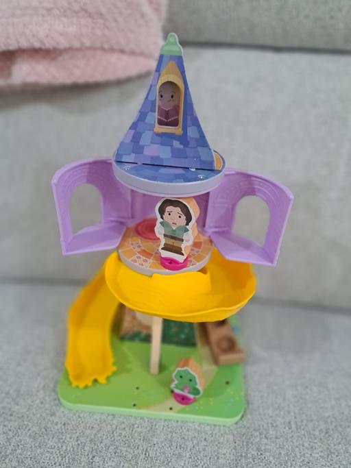  — wooden rapunzel playhouse